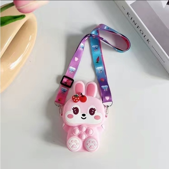 NWT-PINK BUNNY CROSSBODY - Picture 1 of 3